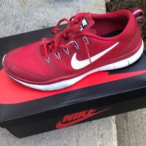 Nike flynit trainers